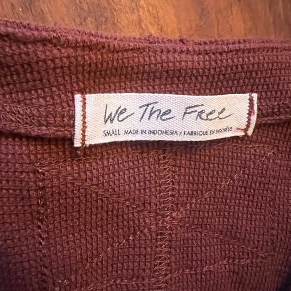 Free People, We The Free—All Nighter Crop Top Brown Thermal Long Sleeve V-Neck—S - Picture 3 of 4